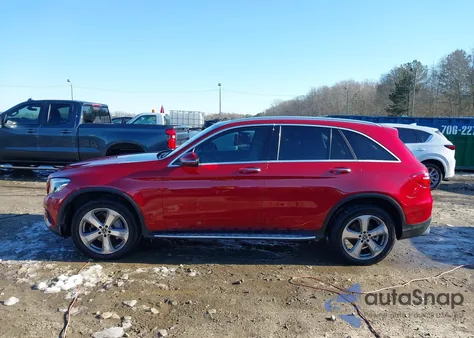 2019 Mercedes-Benz Glc 300 from USA, damaged, VIN WDC0G4JB4KV176181